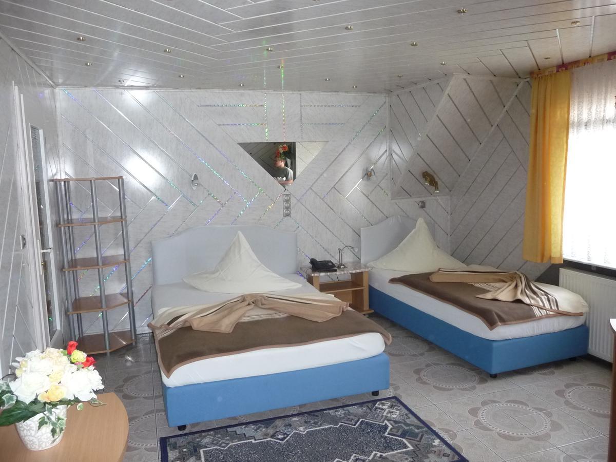 Hotel Tenne Viernheim Zewnętrze zdjęcie